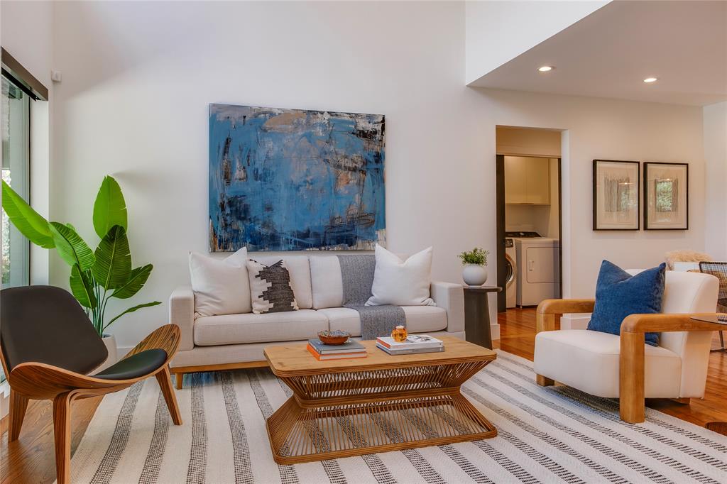 406 South Ravinia Drive Dallas, TX 75211 - Photo 8 of 37