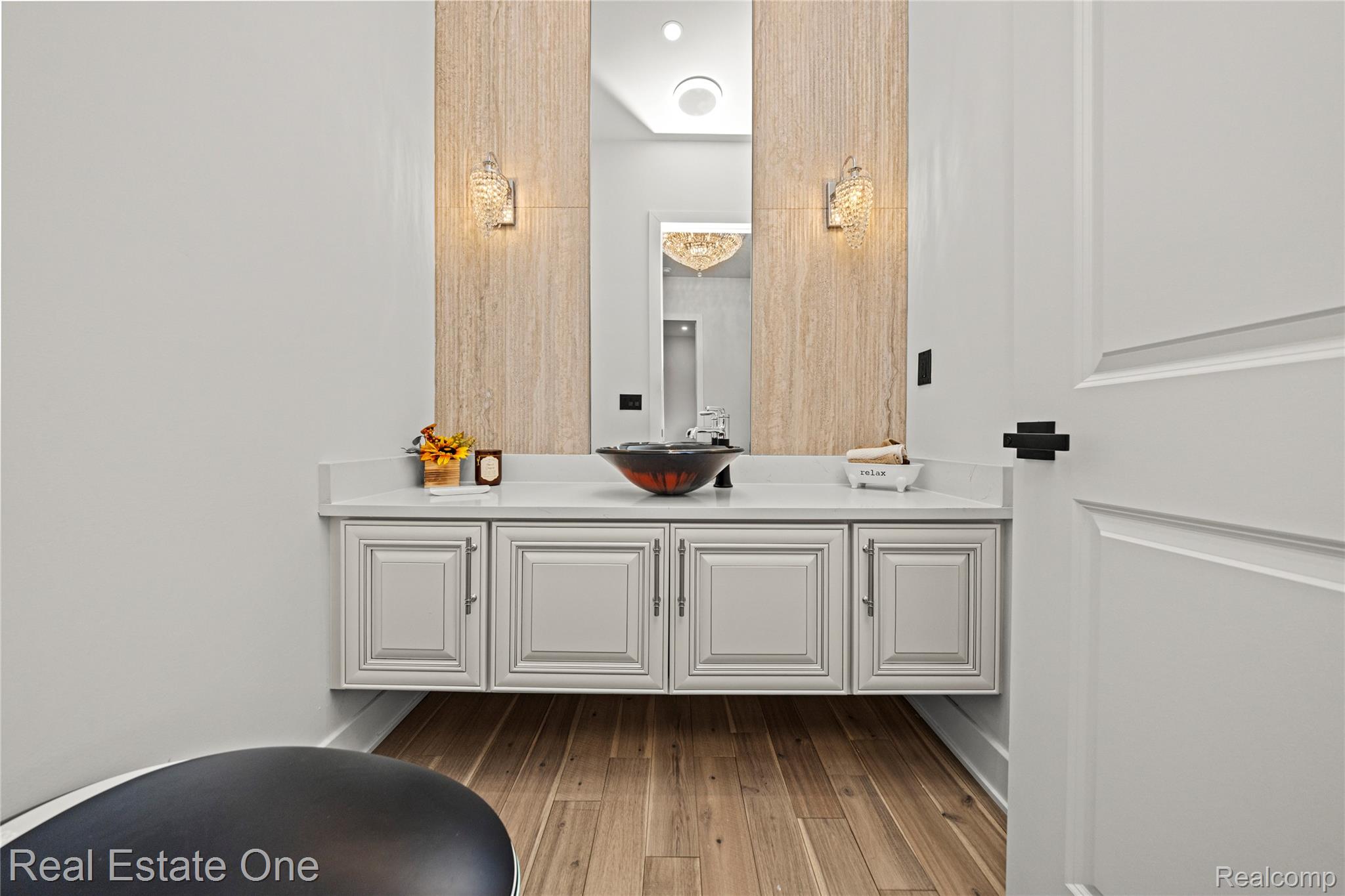 5321 Rochester Road Troy, MI 48085 - Photo 32 of 69 5321 Rochester - OnDemand Pix Photography (32).jpg