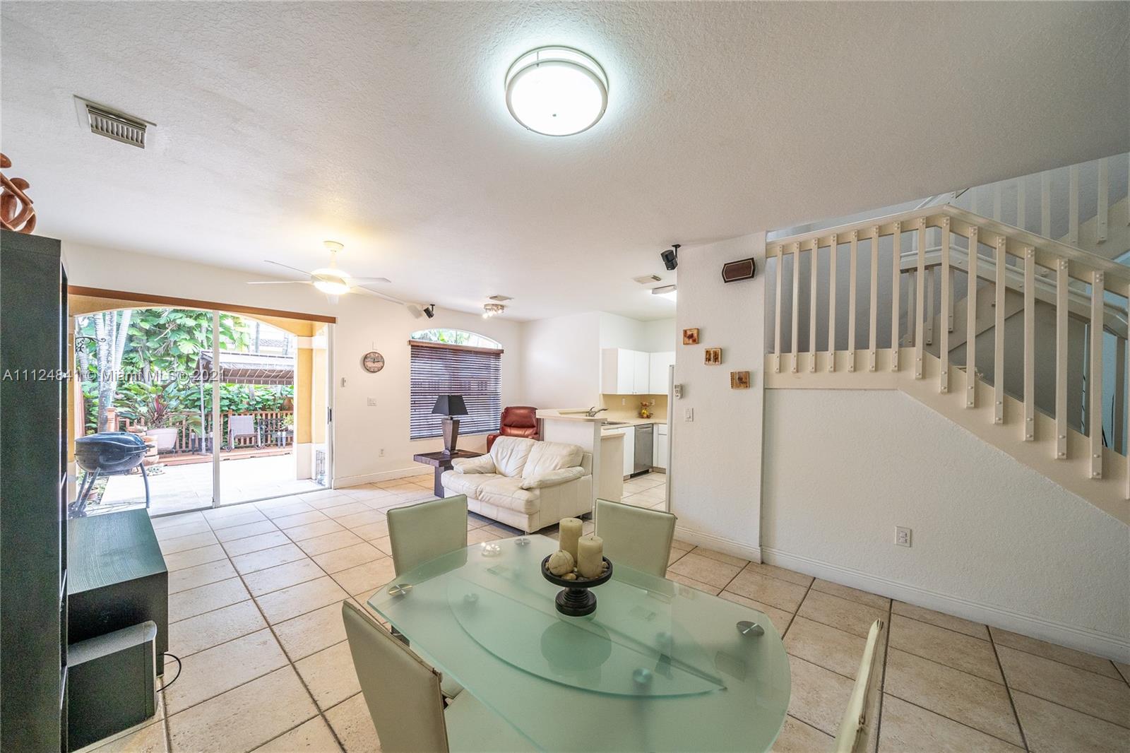 979 Southwest 154th Path Miami, FL 33194 - Photo 17 of 40 Gallery Image 17
