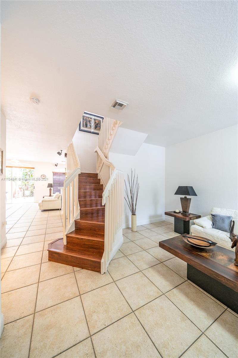 979 Southwest 154th Path Miami, FL 33194 - Photo 23 of 40 Gallery Image 23