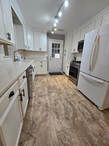 $375,000 | 5937 Willard Drive, Hanahan, SC 29410