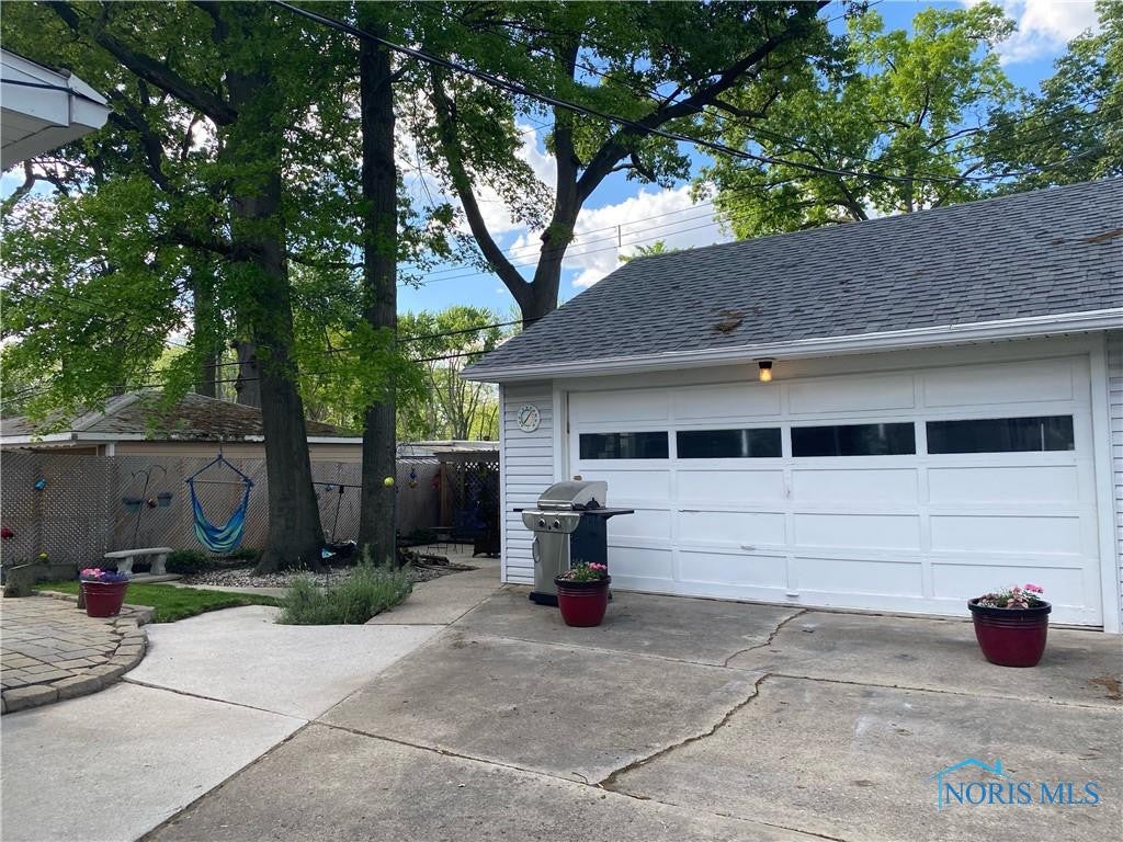 2744 Trimble Road Toledo, OH 43613 - Photo 17 of 19 Gallery Image 17