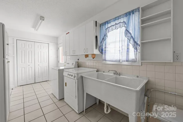 a view of a storage in a room