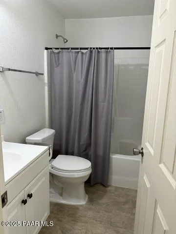 $1,350 | 3100 Bob Court, Unit 2, Prescott Valley, AZ 86314