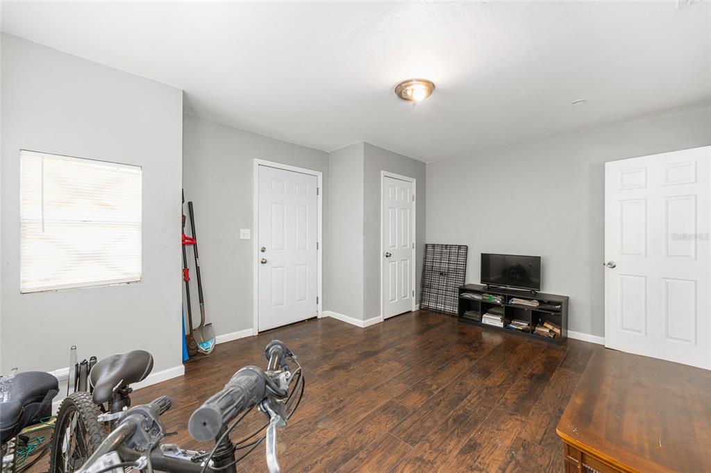 15120 Northeast 35th Avenue Road Citra, FL 32113 - Photo 20 of 34 a view of a workspace with furniture and a window