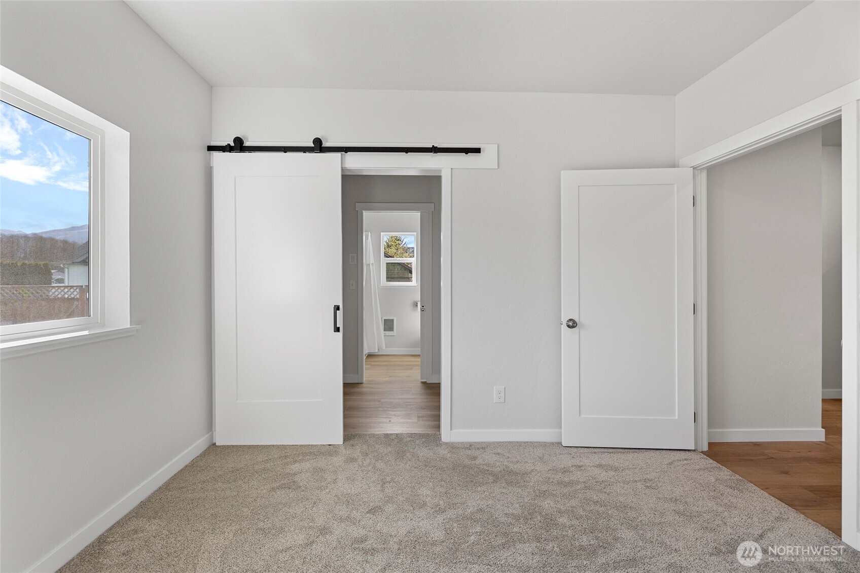 24578 Wicker Road Sedro-Woolley, WA 98284 - Photo 14 of 40