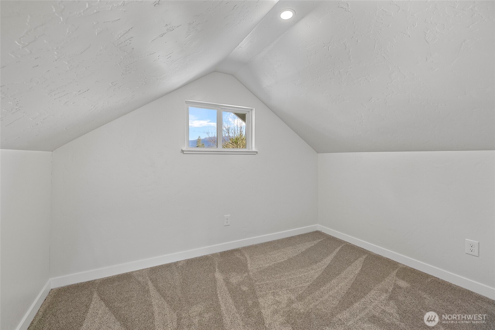 24578 Wicker Road Sedro-Woolley, WA 98284 - Photo 22 of 40