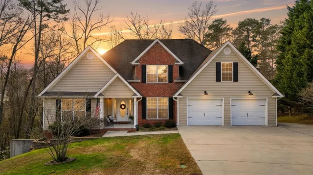 $499,900 | 8900 Brett Daniel Way, Soddy Daisy, TN 37379