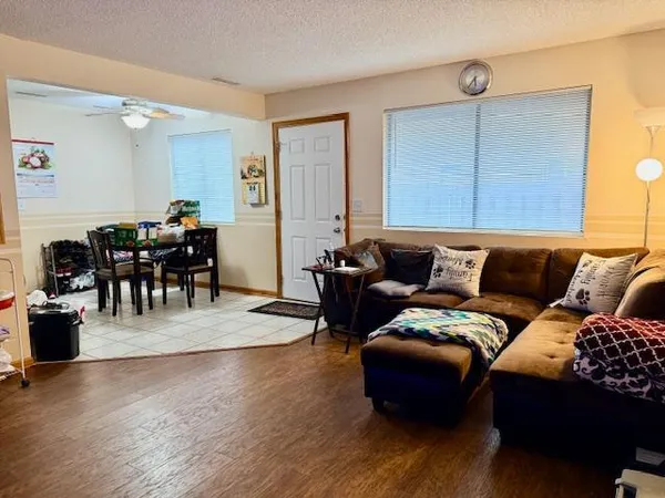 $144,900 | 6412 84th Court North, Brooklyn Park, MN 55445