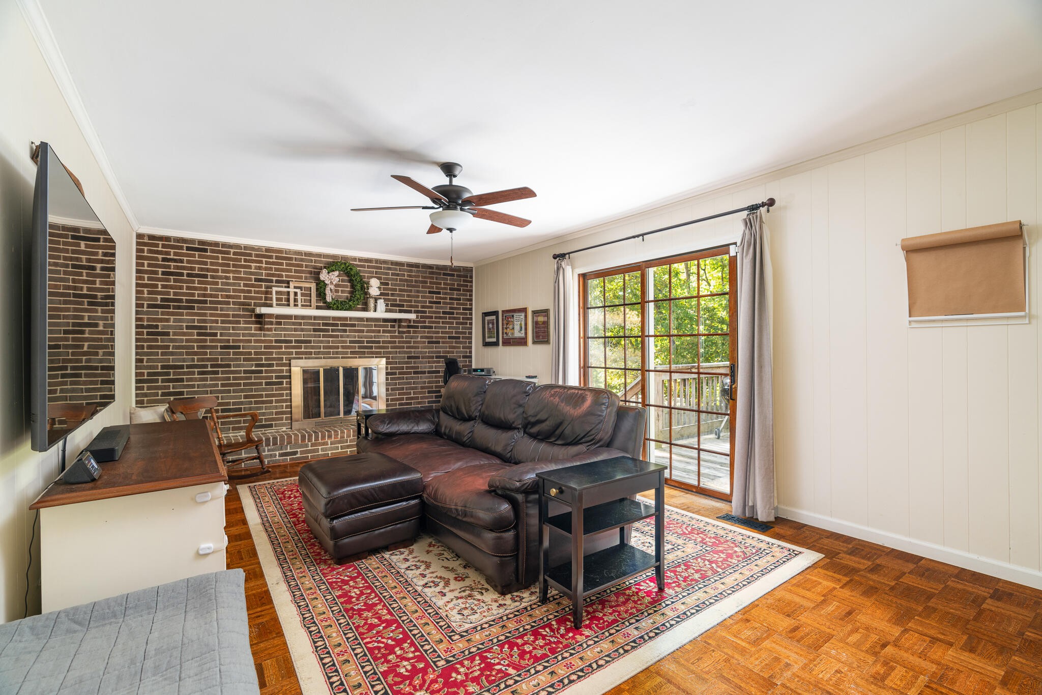 1820 Rock Bluff Road Hixson, TN 37343 - Photo 19 of 31 a living room with furniture and a window