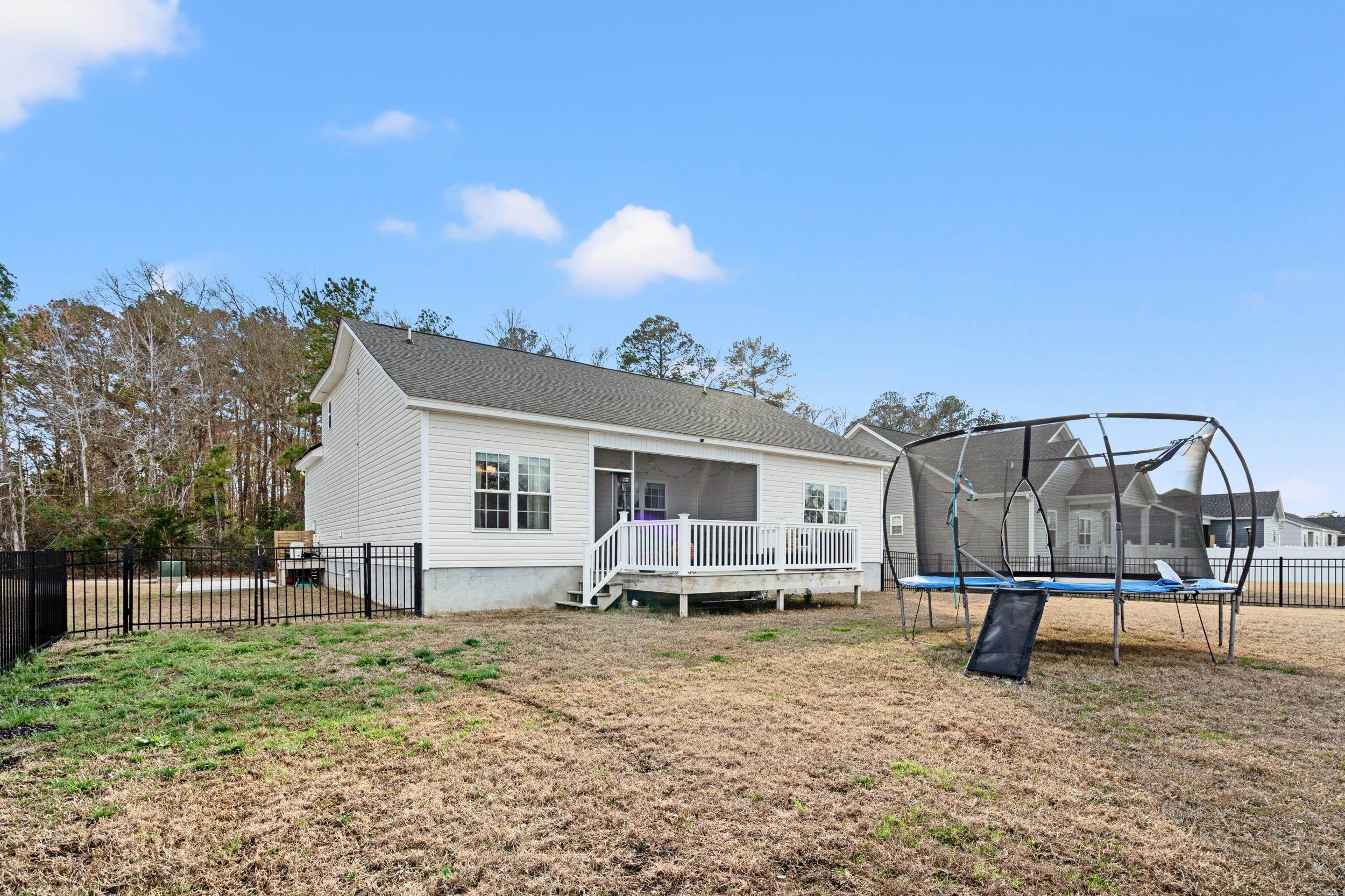 380 Rose Avenue Georgetown, SC 29440 - Photo 31 of 35