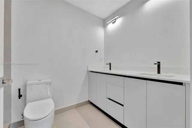 $646,000 | 1559 Northwest 94th Way, Unit 8, Coral Springs, FL 33071