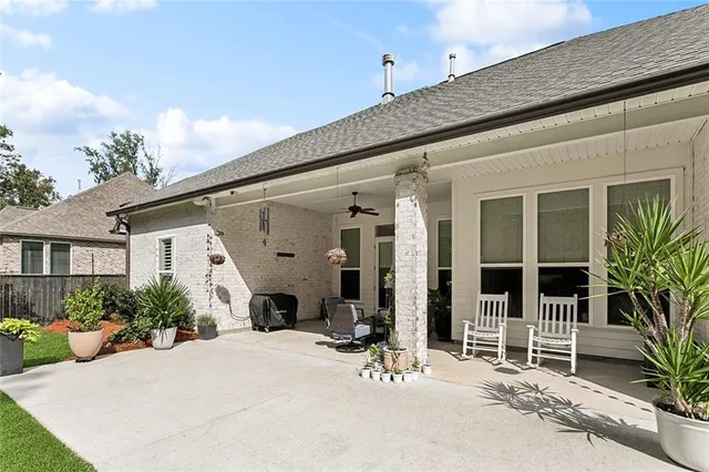 $575,000 | 2020 Cypress Tree Ct., Madisonville, LA 70447