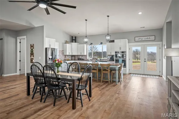 $425,000 | 101 Mcintyre Lane, Silex, MO 63377