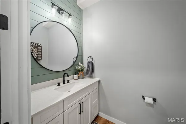 $425,000 | 101 Mcintyre Lane, Silex, MO 63377