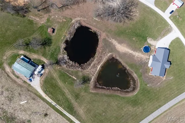 $425,000 | 101 Mcintyre Lane, Silex, MO 63377