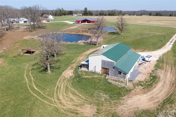$425,000 | 101 Mcintyre Lane, Silex, MO 63377