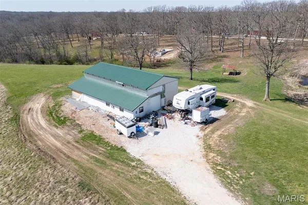 $425,000 | 101 Mcintyre Lane, Silex, MO 63377