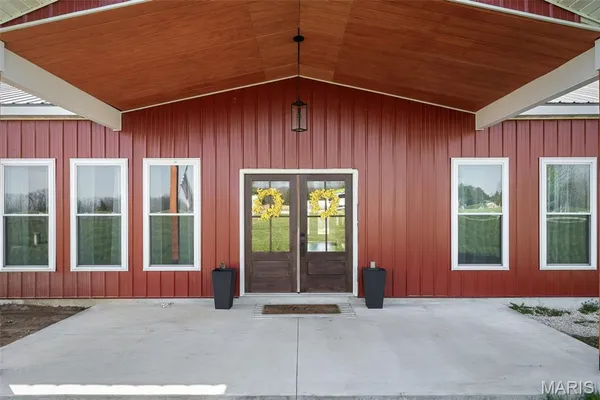 $425,000 | 101 Mcintyre Lane, Silex, MO 63377