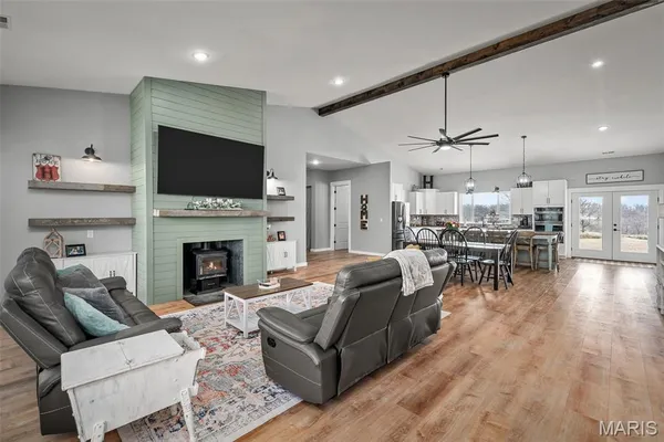 $425,000 | 101 Mcintyre Lane, Silex, MO 63377