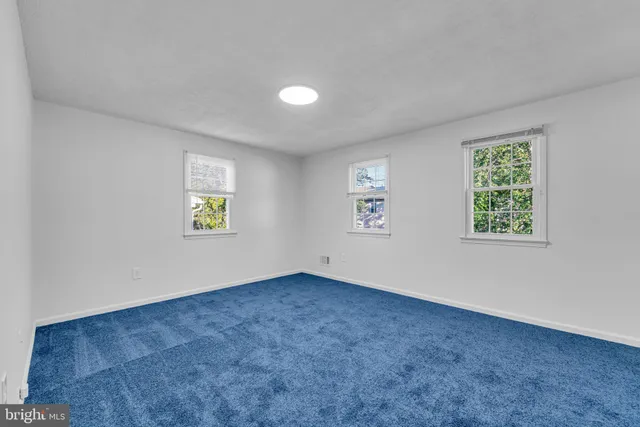 $469,999 | 13115 Vineyard Way, Woodbridge, VA 22191