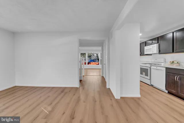 $469,999 | 13115 Vineyard Way, Woodbridge, VA 22191