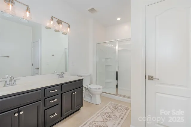 $575,000 | 13422 Canterbury Castle Drive, Charlotte, NC 28273