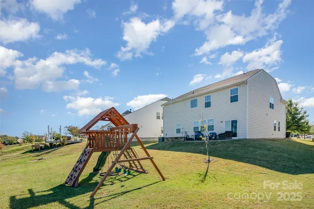 $575,000 | 13422 Canterbury Castle Drive, Charlotte, NC 28273