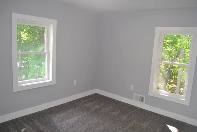 $480,000 | 5581 East Main Street, Kalamazoo, MI 49048