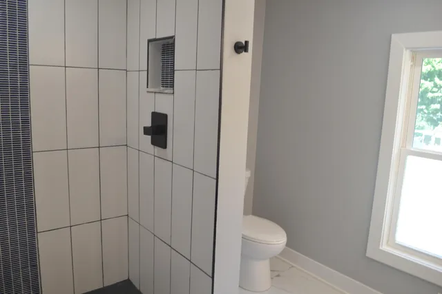 $480,000 | 5581 East Main Street, Kalamazoo, MI 49048