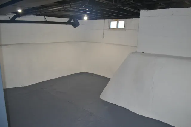 $480,000 | 5581 East Main Street, Kalamazoo, MI 49048