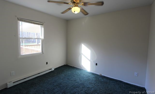 9128 Indian Road Gloucester, VA 23061 - Photo 14 of 27