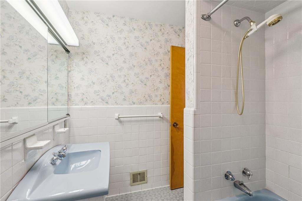 1423 8th Street Irwin, PA 15642 - Photo 18 of 29