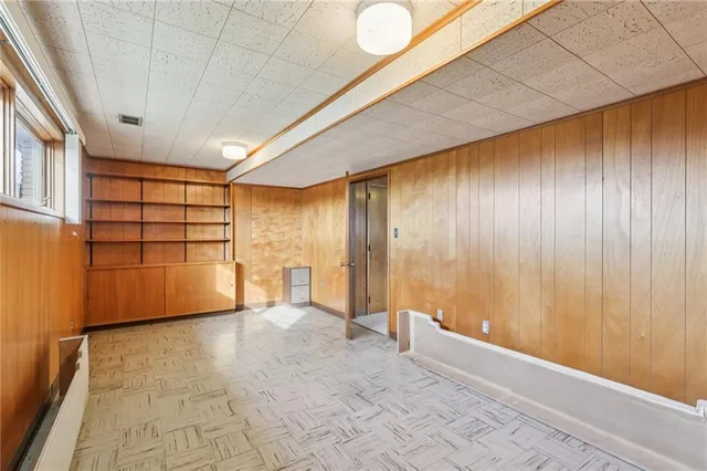 $379,900 | 1423 8th Street, Irwin, PA 15642