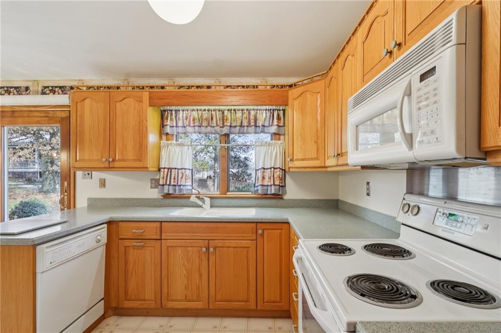 1423 8th Street Irwin, PA 15642 - Photo 9 of 29