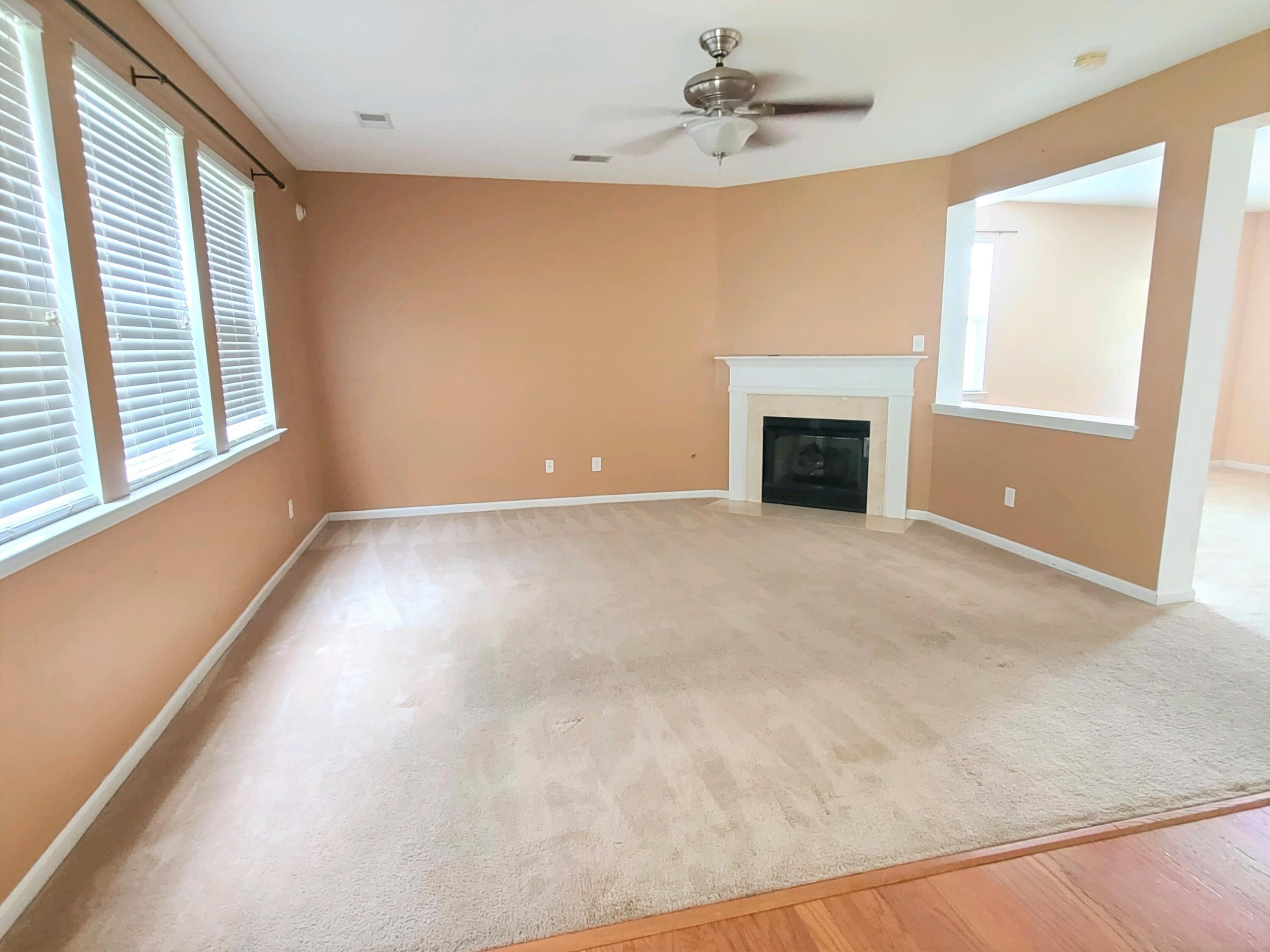 100 Writing Court Ladson, SC 29456 - Photo 7 of 25 LIVING ROOM