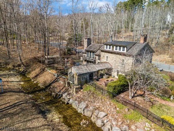 $1,175,000 | 34 Water Street, Lebanon, NJ 08833