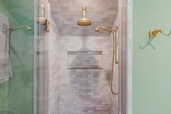 $1,175,000 | 34 Water Street, Lebanon, NJ 08833