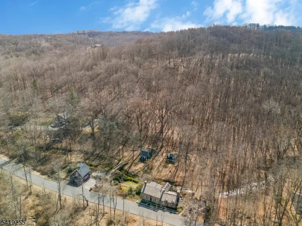 $1,175,000 | 34 Water Street, Lebanon, NJ 08833