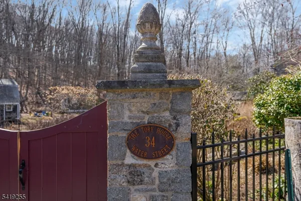 $1,175,000 | 34 Water Street, Lebanon, NJ 08833