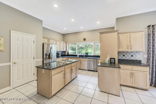 $779,000 | 648 Marion Lane, Brodheadsville, PA 18322