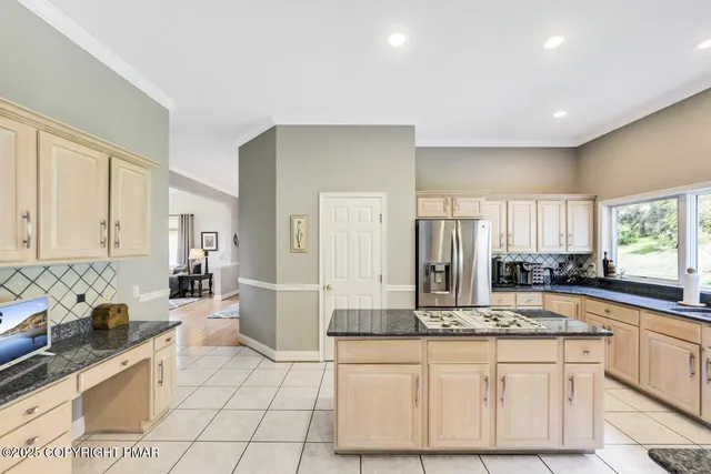 $779,000 | 648 Marion Lane, Brodheadsville, PA 18322