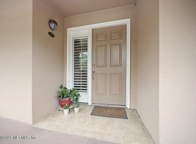 a view of a entryway door of the house