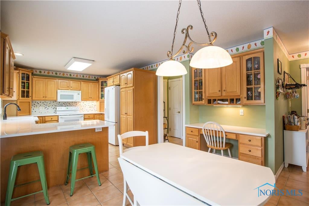 577 Harrison Road Perrysburg, OH 43551 - Photo 14 of 27 Gallery Image 14