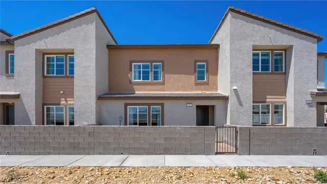 $2,495 | 9660 Axel Fls Avenue, Las Vegas, NV 89143