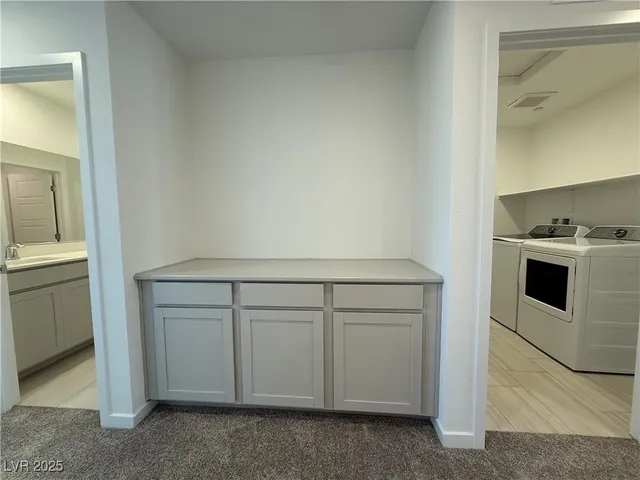 $2,495 | 9660 Axel Fls Avenue, Las Vegas, NV 89143