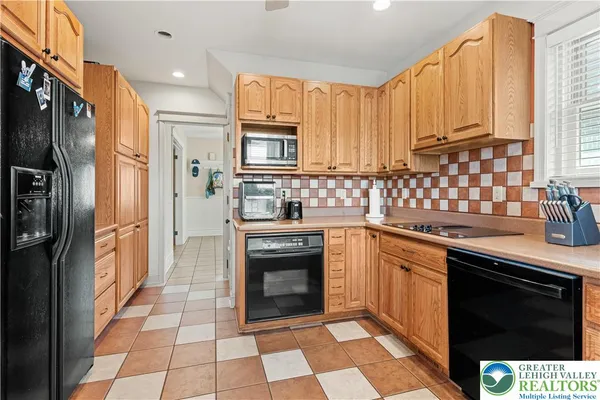 $360,000 | 956 Club Avenue, Allentown, PA 18109