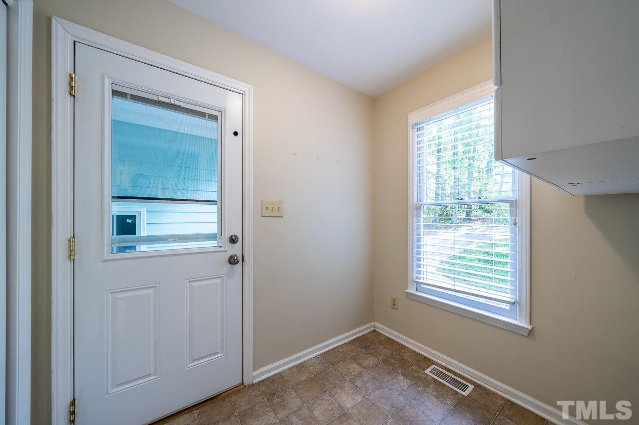 9204 Tree Meadow Lane Raleigh, NC 27603 - Photo 25 of 29