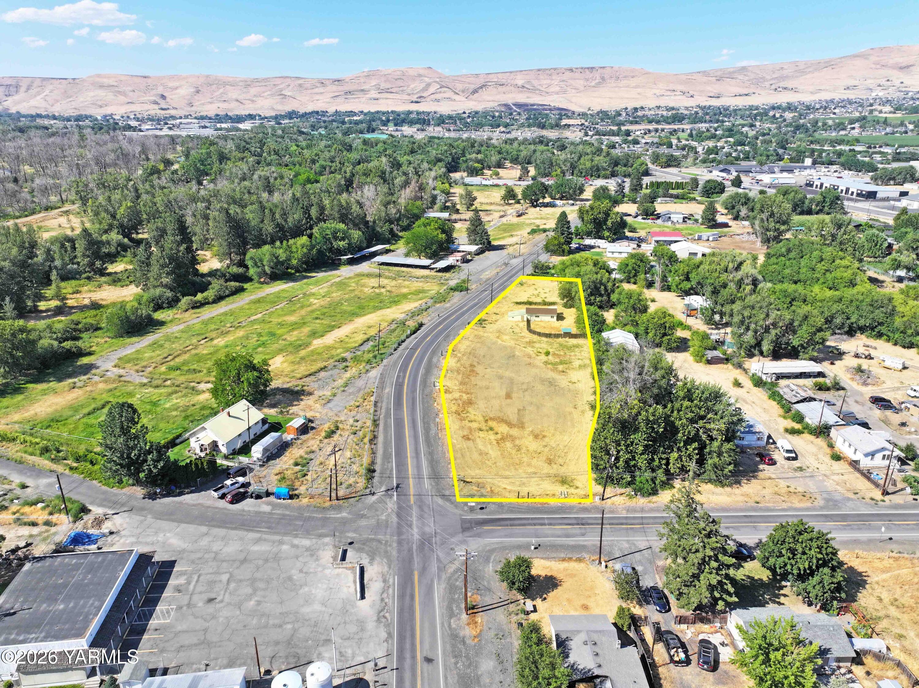 1311 South Keys Road Yakima, WA 98901 - Photo 1 of 6 Aerial