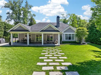 $2,995,000 | 379 Frost Pond Road, Glen Head, NY 11545